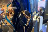 Huawei-Watch-Ultimate-Design-Royal-Gold_ (8).jpg