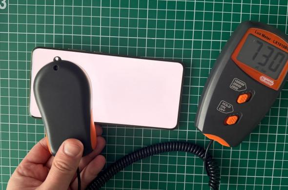 Motorola Signature - Test ecran: Luminozitate (2).jpg