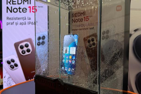 Seria Redmi Note 15 debutează oficial în România, telefoane cu rezistență titan supuse la impact și căzături la Cyberjump, Park Lake