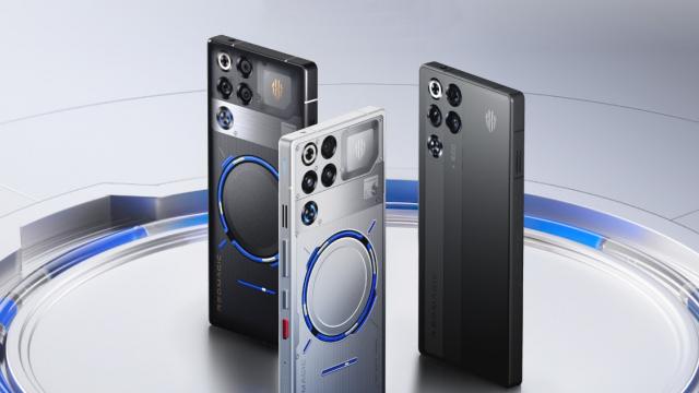 <b>Top 10 telefoane flagship în AnTuTu pe luna ianuarie 2026: a patra lună cu acelaşi lider!</b>Cei de la Nubia cred că îşi freacă mâinile de bucurie la aflarea veştii că au pentru a patra lună la rând titlul de „lider” în topul AnTuTu. A fost publicat în ultimele ore top 10 telefoane flagship pe ianuarie 2026 şi evident Snapdragon 8 Elite Gen 5