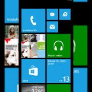 Windows Phone 8 review - upgrade serios de la Windows Phone 7.5, nu pe măsură competiției (Video)