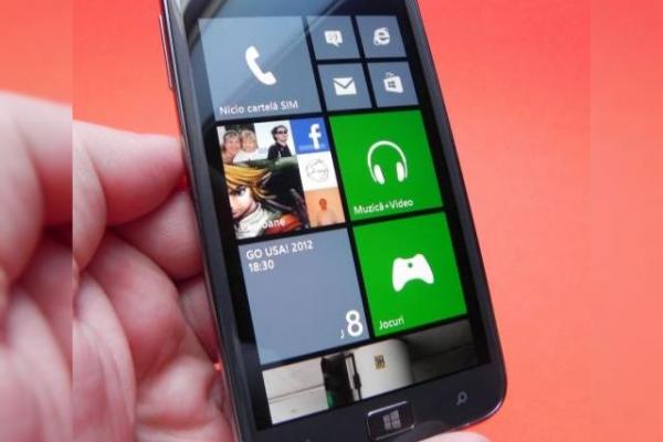 Review Samsung Ativ S: primul model Windows Phone 8 aduce un design foarte bun, dar și mici hibe (Video)