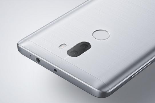 Xiaomi Mi 5s Plus - Fotografii oficiale: Xiaomi Mi 5s Plus (9).jpg