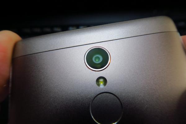 Allview X3 Soul Style: Camera selfie ultra bună, filmare surprinzătoare