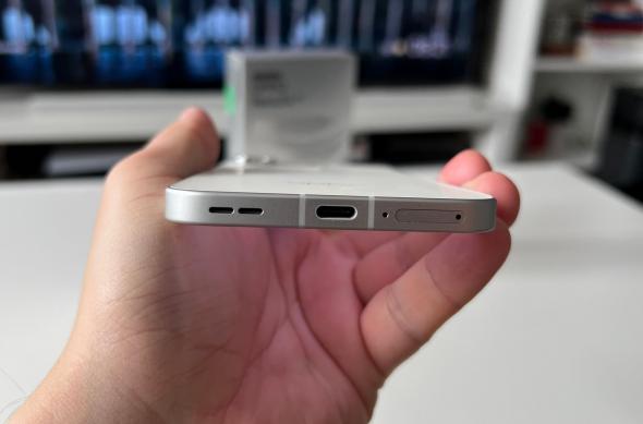 OPPO Reno14 - Unboxing: OPPO-Reno14-Unboxing_009.jpg