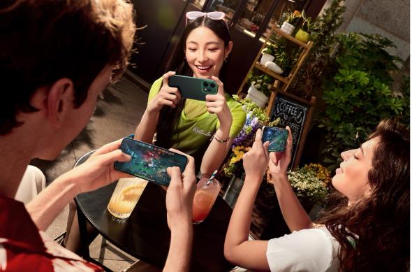 Oppo Reno14, fotografii oficiale: Gaming.jpg