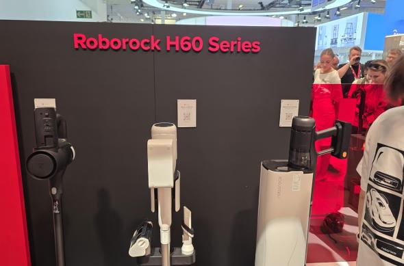 Roborock H60 Hub - Fotografii IFA 2025: 20250904_115314.jpg