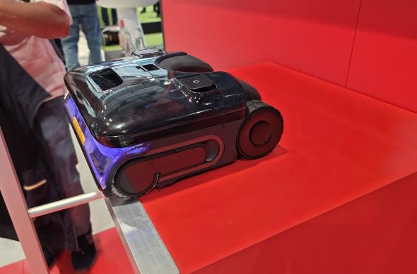 Roborock F25 Ultra - Fotografii IFA 2025: 20250904_115430.jpg