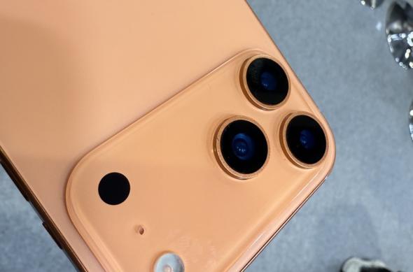 iPhone 17 Pro Max la IFA 2025: iPhone 17 Pro Max 018.jpg