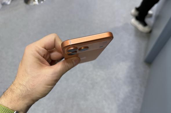 iPhone 17 Pro Max la IFA 2025: iPhone 17 Pro Max 034.jpg