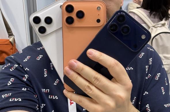 iPhone 17 Pro Max la IFA 2025: iPhone 17 Pro Max 028.jpg