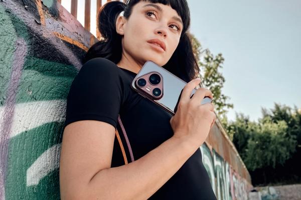 HUAWEI Pura 80 Ultra - Irina Rimes (DnB Moldovenesc)