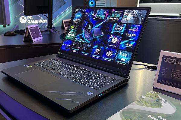 IFA 2025: Acer Predator Helios 18P AI hands on - staţie de lucru portabilă cu 192 GB RAM