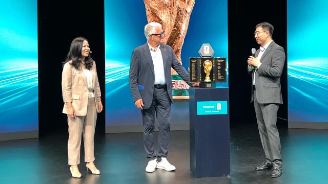 <b>IFA 2025: Hisense devine sponsor oficial FIFA World Cup 2025 și prezintă televizoarele next-gen RGB mini-LED, iar Gorenje pune AI-ul la treabă pe toate electrocasnicele</b>Târgul de tehnologie IFA 2025 este în toi, iar printre expozanții cu standuri uriașe în Berlin se află și Hisense și Gorenje. Cele două branduri au profitat de prezența la IFA pentru a organiza și o conferință de presă ieri pe data de 5 septembrie..