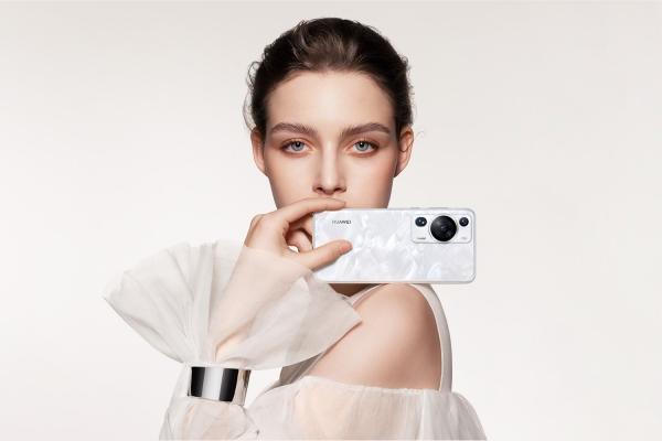 HUAWEI P60 Pro este aici după 2 ani de așteptare și aduce procesor Snapdragon, cameră XMAGE și încărcare atipică la 88W  