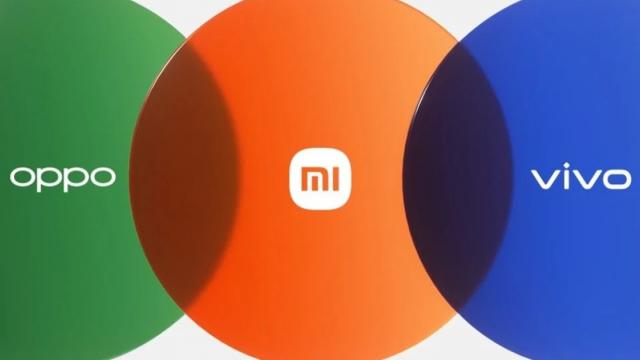 <b>OPPO, vivo și Xiaomi colaborează, pentru a oferi utilizatorilor un tool eficient de transfer al datelor de pe telefonul vechi pe cel nou</b>Când îți cumperi un telefon nou, mai ales de la un brand diferit, e posibil să vrei să îți transferi datele de pe smartphone-ul vechi. Există aplicații pentru realizarea acestui lucru, dar și o opțiune oferită de către Google, care apare în momentul