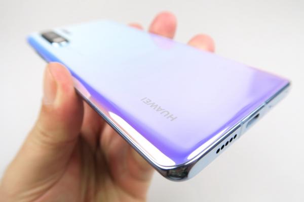 În cât timp se încarcă bateria lui Huawei P30 Pro; Am măsurat timpul segmentat pe 5, 15, 30 de minute, respectiv încărcarea 100%