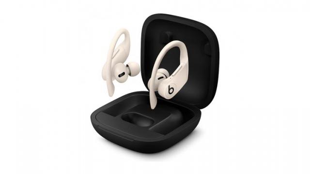 <b>Beats Powerbeats Pro debutează oficial; Căști wireless cu cip audio Apple H1 și autonomie de 9 ore</b>Fix cum se vehicula anterior, iată că noile căști Beats Powerbeats Pro vin la pachet cu același cip audio precum cel regăsit pe AirPods 2 și anume Apple H1. Căștile de față au devenit oficiale în ultimele ore și avem de-a face cu un 