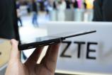 ZTE-AXON-M_014.JPG