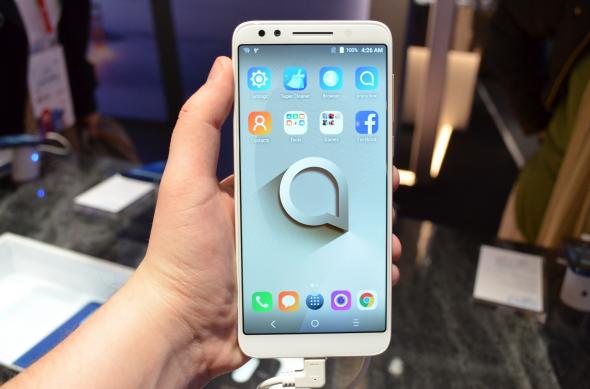 Alcatel 3x - Fotografii Hands-On de la evenimente: Alcatel-3X_014.JPG