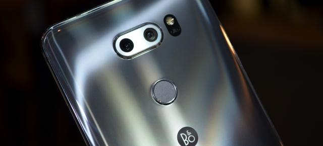 MWC 2018: LG V30S ThinQ hands-on review - cu mâna pe exponentul lucios al AI-ului LG (Video)