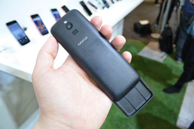 Nokia 8110 4G - Fotografii Hands-On de la evenimente: Nokia-8110-4G_005.JPG