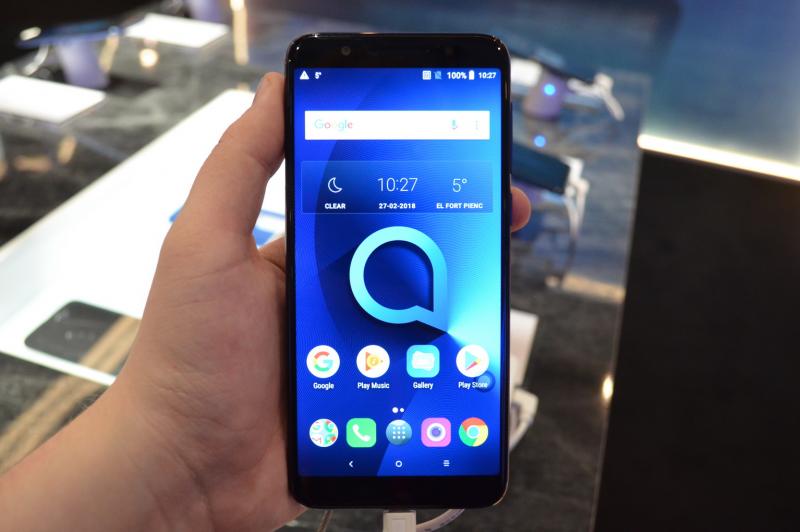 Alcatel 3 - Fotografii Hands-On de la evenimente: Alcatel-3_001.JPG