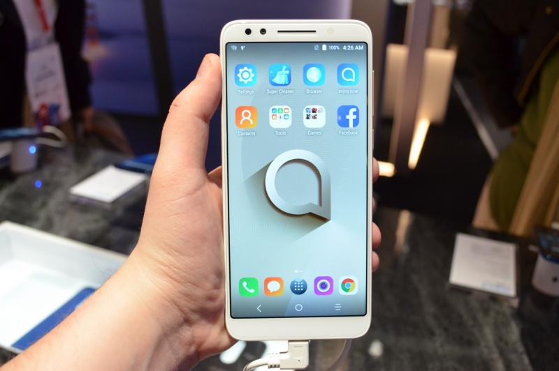 Alcatel 3x - Fotografii Hands-On de la evenimente: Alcatel-3X_014.JPG