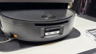 Roborock Saros 20 Flow Complete hands-on: 36.000 Pa și praguri de 8,8 cm într-un corp de 8,98 cm