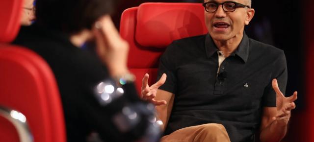 Satya Nadella cere o „frână de urgență” pentru AI: orice model trebuie tratat ca potențial compromis