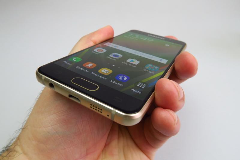 Samsung Galaxy A3 (2016) - Galerie foto Mobilissimo.ro: Samsung-Galaxy-A3-(2016)_042.JPG