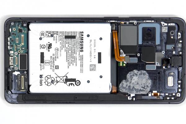 Samsung testează baterii Si/C de 12000 mAh și 18000 mAh! Vor fi gata la timp pentru Galaxy S27 Ultra?