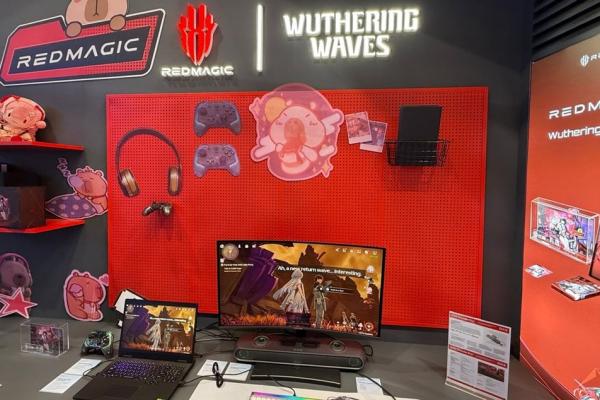MWC 2026: Turul standului Nubia Red Magic - telefoane de gaming cu răcire cu lichid, ediţie specială Wuthering Waves