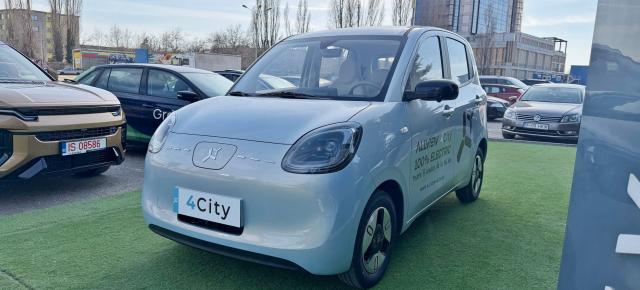 Allview lansează un nou vehicul electric de oraș: 4City pornește de la 12890 eur (fără TVA) și vine cu 4 uși, 4 locuri, până la 300 km autonomie