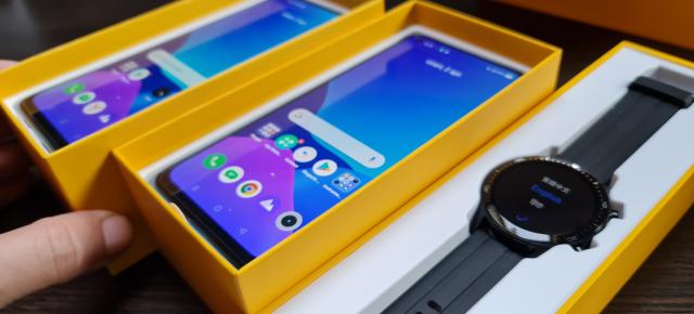 [Update Câștigător] Concurs: Poţi câştiga un telefon Realme 8 şi un ceas Realme Watch S Pro; Iată condiţiile!