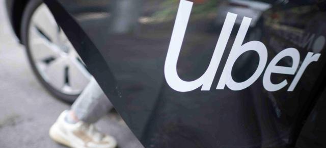 Uber primește o amendă uriașă în Europa: aproape 1 miliard de dolari pentru dezactivarea automată a șoferilor