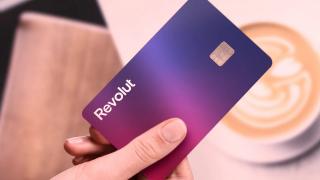 Revolut lansează în România primul card secret (fără nume și CVV afișate) - datele complete pot fi văzute doar de titular în aplicație