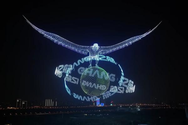China stabilește un nou record mondial - peste 22.500 de drone au zburat simultan într-un spectacol ce a fost inclus în Guinness World Records