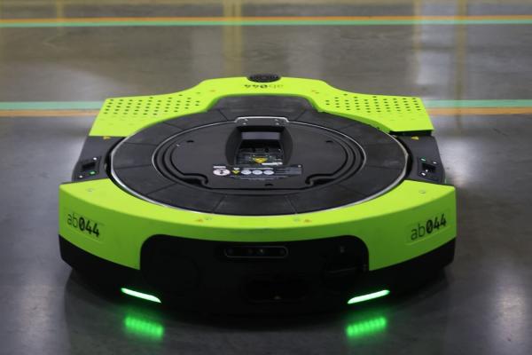 Robotul Proteus intră într-o nouă etapă; Amazon pregătește extinderea tehnologiilor autonome în Europa