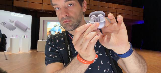 Xiaomi Buds 6 Video hands-on: Căști semi in-ear cu sunet Harman, ANC, chiar și suport Apple Find My