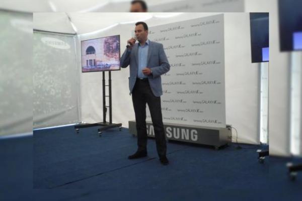 Samsung Galaxy K Zoom a poposit oficial În România În cadrul unui eveniment plin de aventură