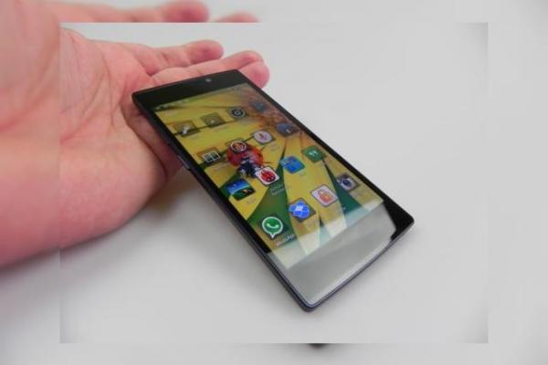 Allview X2 Soul Review: unul dintre cele mai elegante telefoane ale ultimilor ani, campion al taliei scăzute, capabil de captură foto de calitate (Video)