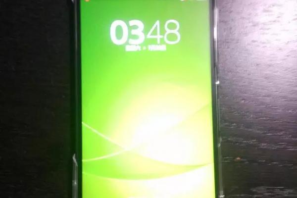 Sony Xperia Z3 sau Xperia Z3 Compact? O nouă serie de imagini hands on incerte se axează pe capacele porturilor