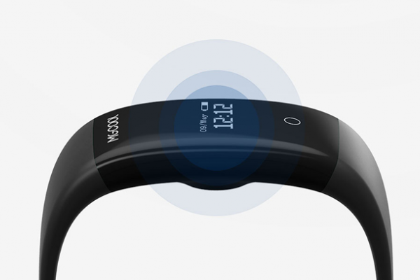 MGCOOL Band 2 vine cu un senzor accelerometru pe 3-axe și cu scanner de puls pentru un nivel de acuratețe sporită a monitorizării fizice