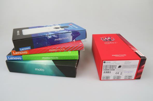Unboxing Moto Mods: Motorola-Moto-Z2-Play_151.JPG