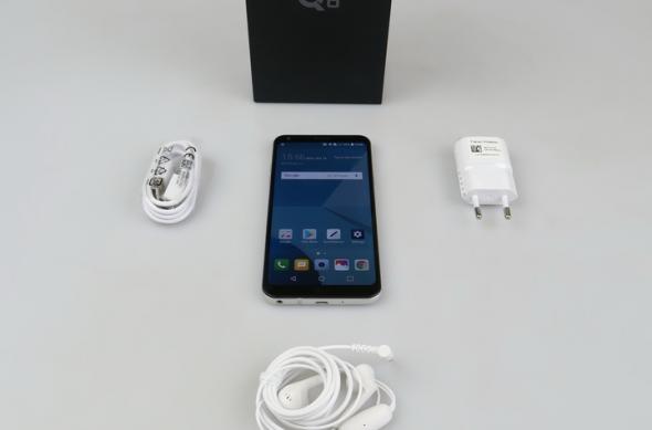 LG Q6 - Unboxing: LG-Q6_035.JPG