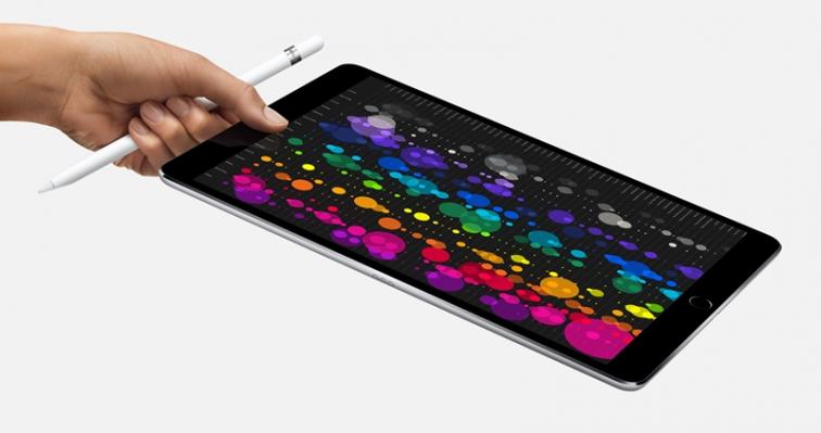 WWDC 2017: Apple prezintă noul iPad Pro de 10.5 inch, cu procesor Apple A10X Fusion, cameră cu stabilizare optică; Debutează şi un iPad Pro de 12.9 inch cu upgrade 