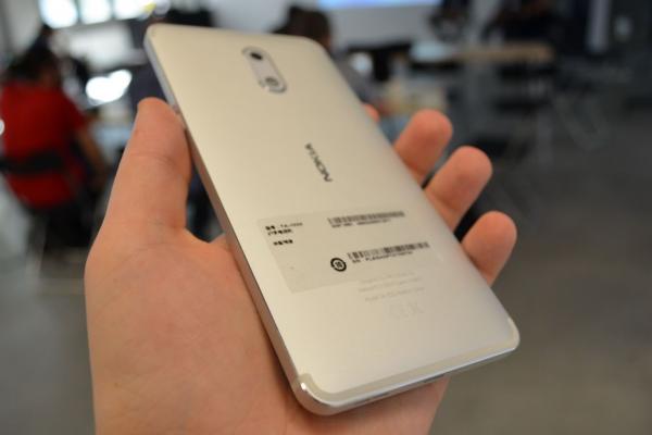 Nokia 6 - Fotografii hands-on evenimente