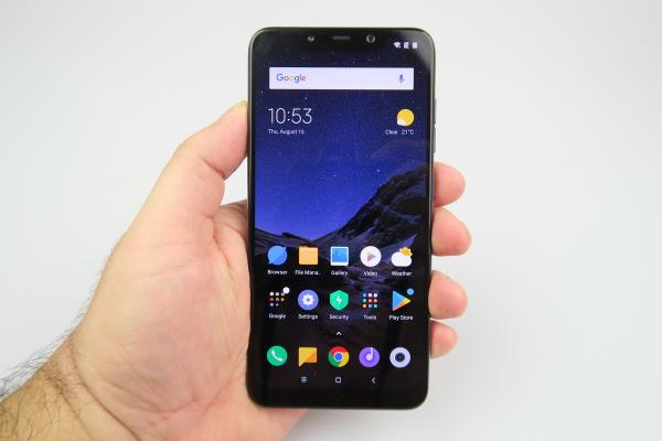 Xiaomi Pocophone F1 - Galerie foto Mobilissimo.ro