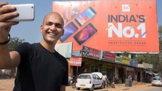 Omul care a readus Xiaomi pe primul loc în Asia de Sud-Est primește acum piața dificilă din India